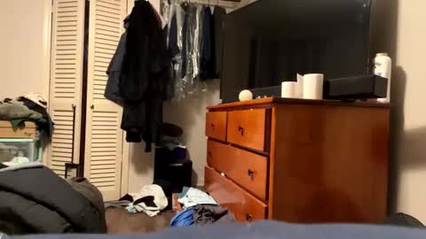 Snapshot of teejm chatting on November 6, 2025, 3:18 am Twizzler online show from November 6, 2025, 3:18 am