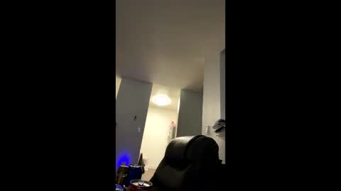 teemarieandfreakneek online show from November 9, 2025, 1:26 am