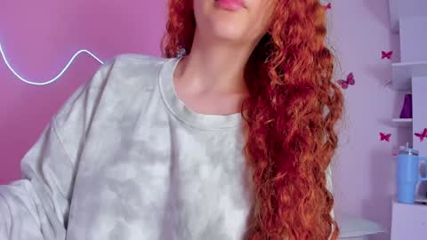 Amy No penetration Virgiin giirl online show from December 30, 2024, 6:38 pm