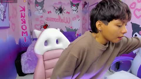 Stefani  online show from October 25, 2025, 12:02 pm