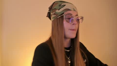 Snapshot of tekila__ chatting on January 9, 2025, 10:31 pm tekila__ online show from January 9, 2025, 10:31 pm