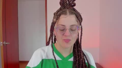 tekila__ online show from December 21, 2025, 8:49 pm