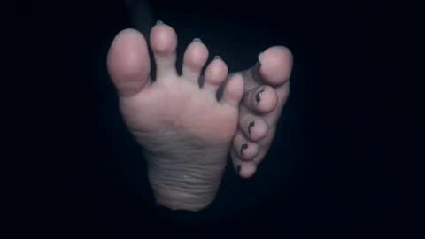 Viv West online show from January 12, 2026, 5:12 am