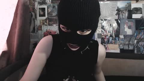 ruth online show from February 15, 2025, 1:38 pm