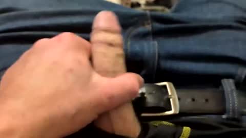 tellmehowtostrokethiscock online show from November 25, 2025, 4:40 pm
