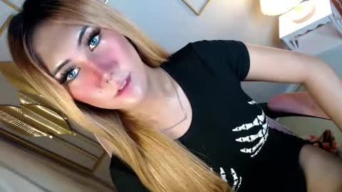 Snapshot of temptationoflust chatting on October 8, 2025, 4:54 am Im Dianna DONT FORGET TO FOLLOW ME online show from October 8, 2025, 4:54 am