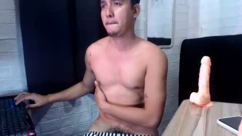 Snapshot of tempting_jon chatting on September 17, 2025, 7:10 am tempting_jon online show from September 17, 2025, 7:10 am