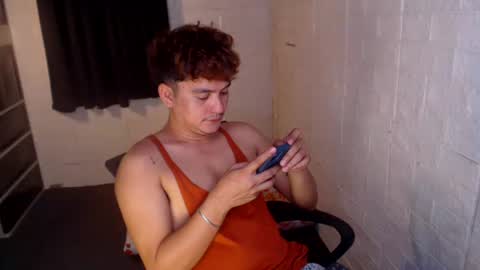 Snapshot of tempting_jon chatting on June 4, 2026, 4:18 am tempting_jon online show from June 4, 2026, 4:18 am