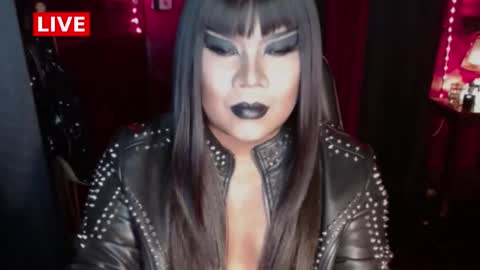 Snapshot of temptress_cocoxxx chatting on January 7, 2025, 8:31 pm Mistress Coco online show from January 7, 2025, 8:31 pm