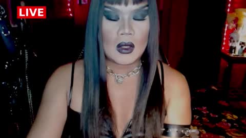 Snapshot of temptress_cocoxxx chatting on February 13, 2025, 6:09 am Mistress Coco online show from February 13, 2025, 6:09 am