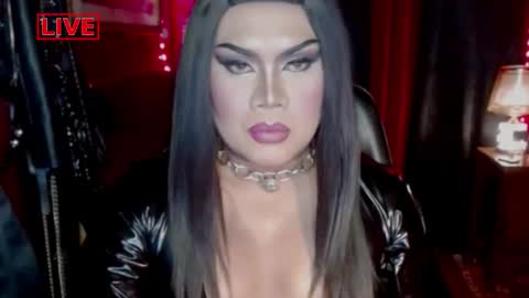 Snapshot of temptress_cocoxxx chatting on September 29, 2025, 7:08 pm Mistress Coco online show from September 29, 2025, 7:08 pm