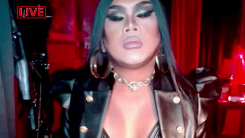 Snapshot of temptress_cocoxxx chatting on February 3, 2026, 2:53 am Mistress Coco online show from February 3, 2026, 2:53 am