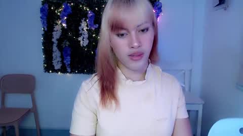 Snapshot of temptress_hot_dea chatting on February 9, 2025, 10:53 am Dea online show from February 9, 2025, 10:53 am