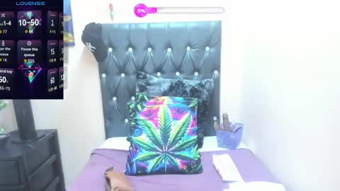 Snapshot of temptressqeen chatting on May 13, 2026, 11:07 am temptressqeen online show from May 13, 2026, 11:07 am