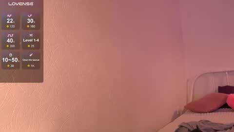 Sexy girl Li online show from October 3, 2025, 1:52 pm