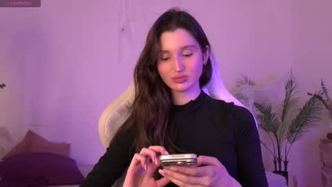 Sexy girl Li online show from November 2, 2025, 12:29 pm