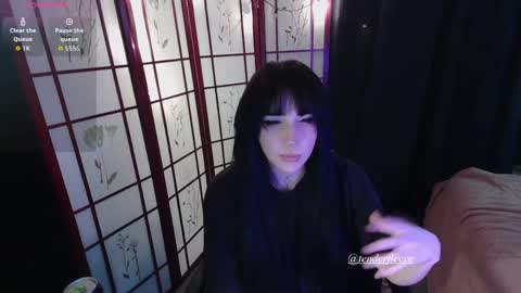 Lamb  online show from April 10, 2026, 10:14 pm