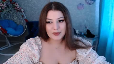 Snapshot of tenderlybae12 chatting on March 6, 2025, 7:25 am Tenderlybae online show from March 6, 2025, 7:25 am