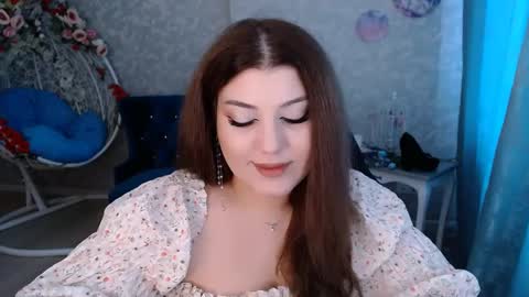 Snapshot of tenderlybae12 chatting on March 7, 2025, 5:29 am Tenderlybae online show from March 7, 2025, 5:29 am