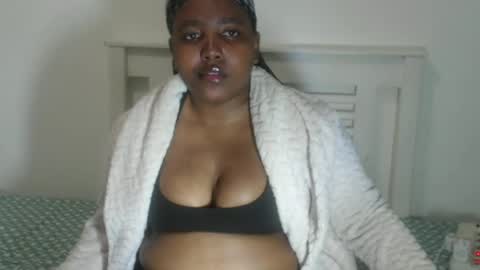 Snapshot of tenderousdoll chatting on June 25, 2026, 7:18 pm TenderousDoll online show from June 25, 2026, 7:18 pm