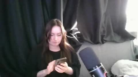 tendre_amelia online show from May 12, 2026, 1:30 pm