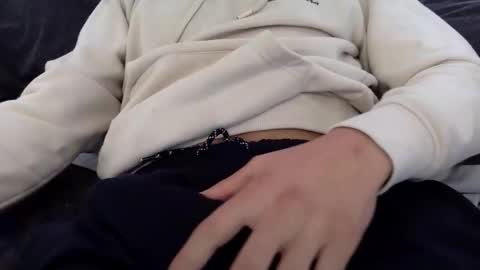 tenvirgn online show from February 3, 2026, 2:44 pm