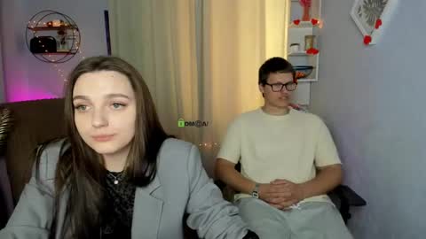 teo_sol online show from May 11, 2026, 7:47 am