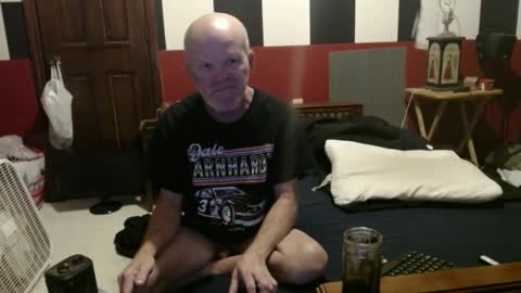 Snapshot of terdy2366 chatting on December 5, 2024, 8:11 am terdy2366 online show from December 5, 2024, 8:11 am