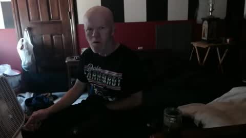 Snapshot of terdy2366 chatting on December 5, 2024, 6:33 pm terdy2366 online show from December 5, 2024, 6:33 pm