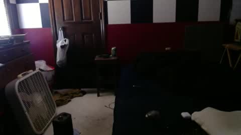 Snapshot of terdy2366 chatting on December 6, 2024, 5:55 pm terdy2366 online show from December 6, 2024, 5:55 pm