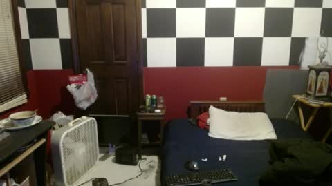 Snapshot of terdy2366 chatting on December 14, 2024, 5:18 am terdy2366 online show from December 14, 2024, 5:18 am