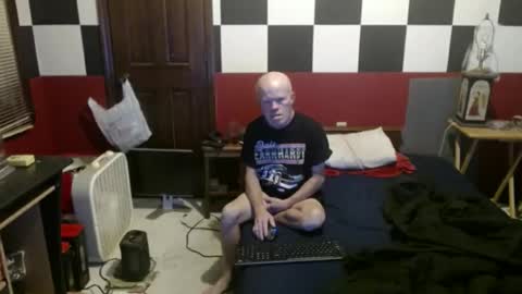 Snapshot of terdy2366 chatting on December 22, 2024, 1:12 am terdy2366 online show from December 22, 2024, 1:12 am