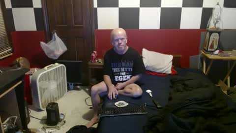 Snapshot of terdy2366 chatting on January 19, 2025, 5:26 am terdy2366 online show from January 19, 2025, 5:26 am