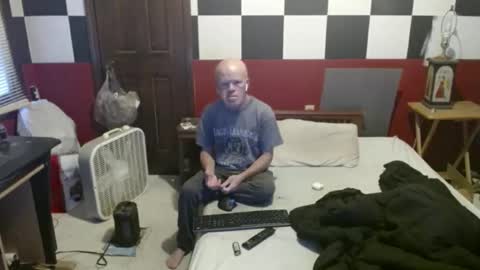 Snapshot of terdy2366 chatting on February 19, 2025, 11:14 pm terdy2366 online show from February 19, 2025, 11:14 pm