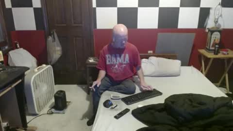 Snapshot of terdy2366 chatting on February 24, 2025, 3:33 am terdy2366 online show from February 24, 2025, 3:33 am