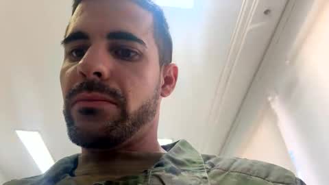 Luis online show from May 20, 2026, 3:51 pm