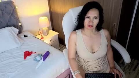 Snapshot of ternura_prohibida chatting on January 8, 2026, 4:53 pm Emily online show from January 8, 2026, 4:53 pm