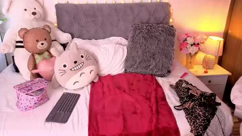 Snapshot of ternura_prohibida chatting on February 20, 2026, 4:51 pm Emily online show from February 20, 2026, 4:51 pm