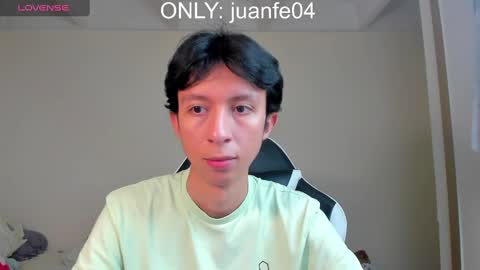 Snapshot of teroship_boy chatting on December 6, 2024, 9:21 am Juanfe online show from December 6, 2024, 9:21 am