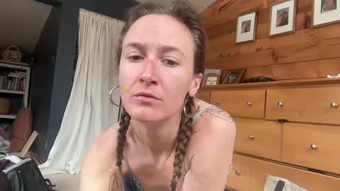 Snapshot of terraworship chatting on March 4, 2025, 5:34 pm Terra Worship Findomme online show from March 4, 2025, 5:34 pm