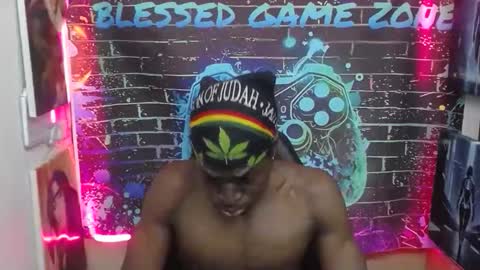 terry_zyzz online show from April 19, 2026, 12:48 pm