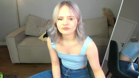 Tessa online show from May 21, 2026, 5:42 pm