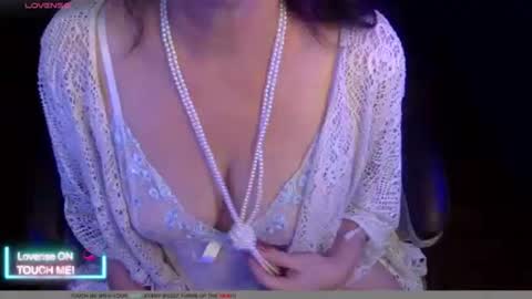 Snapshot of tessa_foxxx chatting on May 29, 2026, 11:03 pm tessa_foxxx online show from May 29, 2026, 11:03 pm