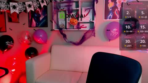 Snapshot of tessa_hit chatting on October 25, 2025, 9:50 am Tessa online show from October 25, 2025, 9:50 am