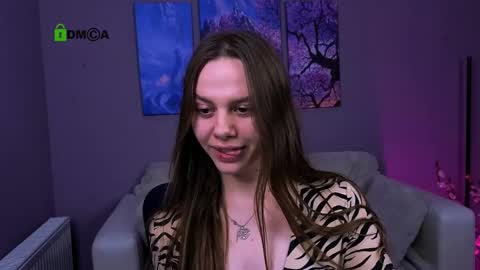 Snapshot of tessa_hit chatting on November 8, 2025, 12:38 pm Tessa online show from November 8, 2025, 12:38 pm