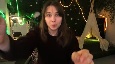 Tessa online show from February 26, 2026, 9:19 am