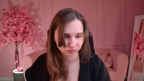 Tessa online show from June 2, 2026, 5:20 am