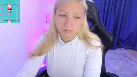 Snapshot of tessawhisnton chatting on December 17, 2024, 10:55 am Tessy online show from December 17, 2024, 10:55 am