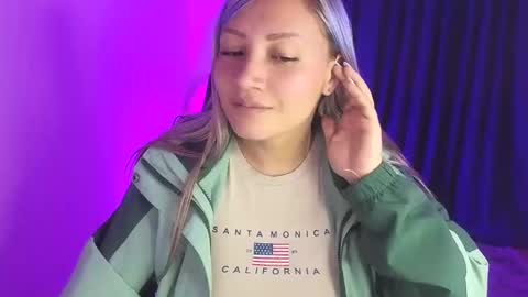 Snapshot of tessawhisnton chatting on March 11, 2025, 7:14 pm Tessy online show from March 11, 2025, 7:14 pm