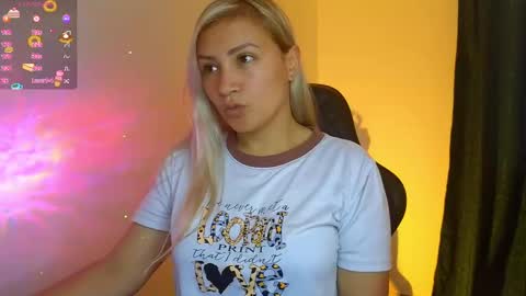 Snapshot of tessawhisnton chatting on September 8, 2025, 3:44 pm Tessy online show from September 8, 2025, 3:44 pm